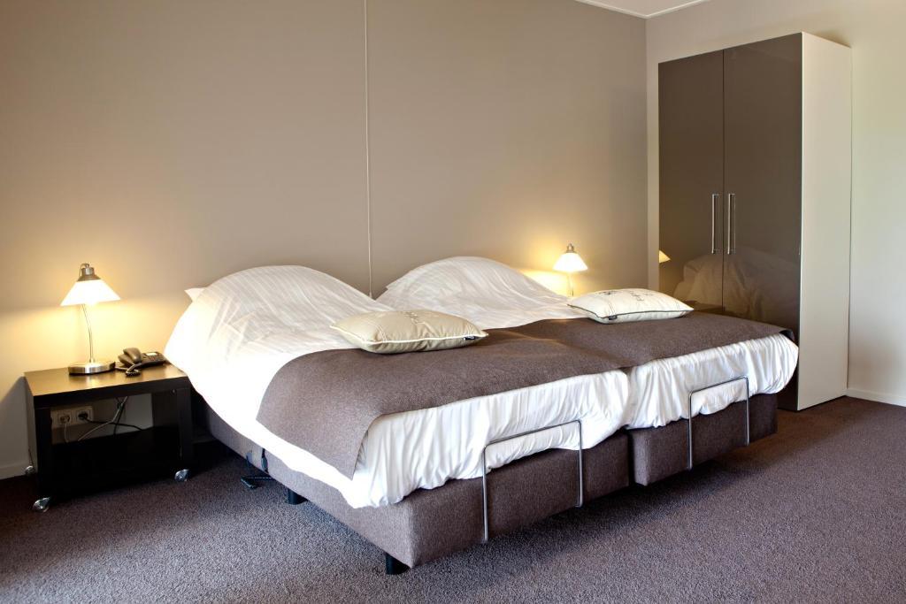 Hotel En Restaurant De Stripe Wijnjewoude Phòng bức ảnh